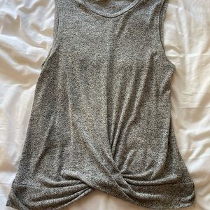 Target tank with knot